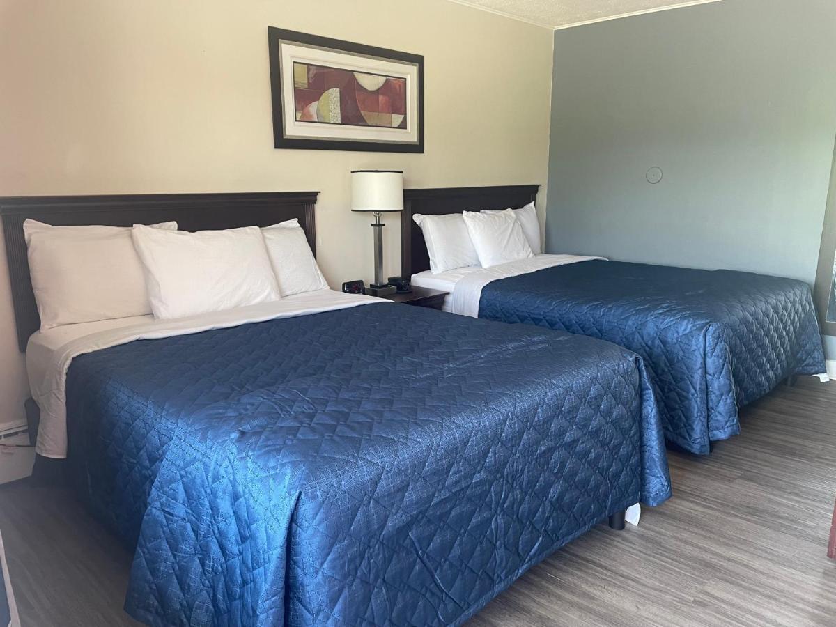 קורנוול Nites Inn Motel מראה חיצוני תמונה