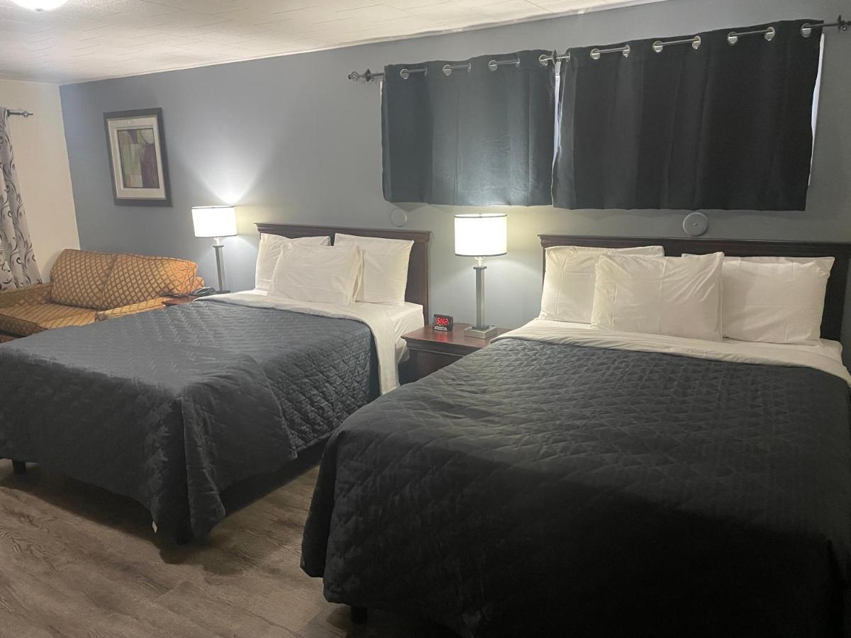 קורנוול Nites Inn Motel מראה חיצוני תמונה